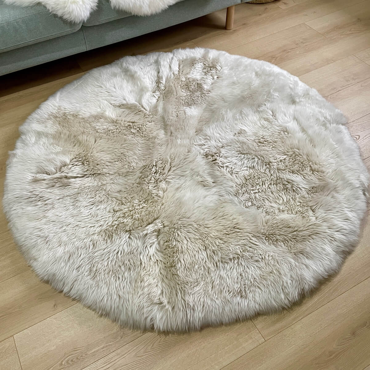 Covor Rotund din Blana Naturala de Oaie, Crem, Diametru 140 cm, calitate premium