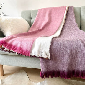 Patura in dungi din lana de alpaca, Pastel, zoom canapea